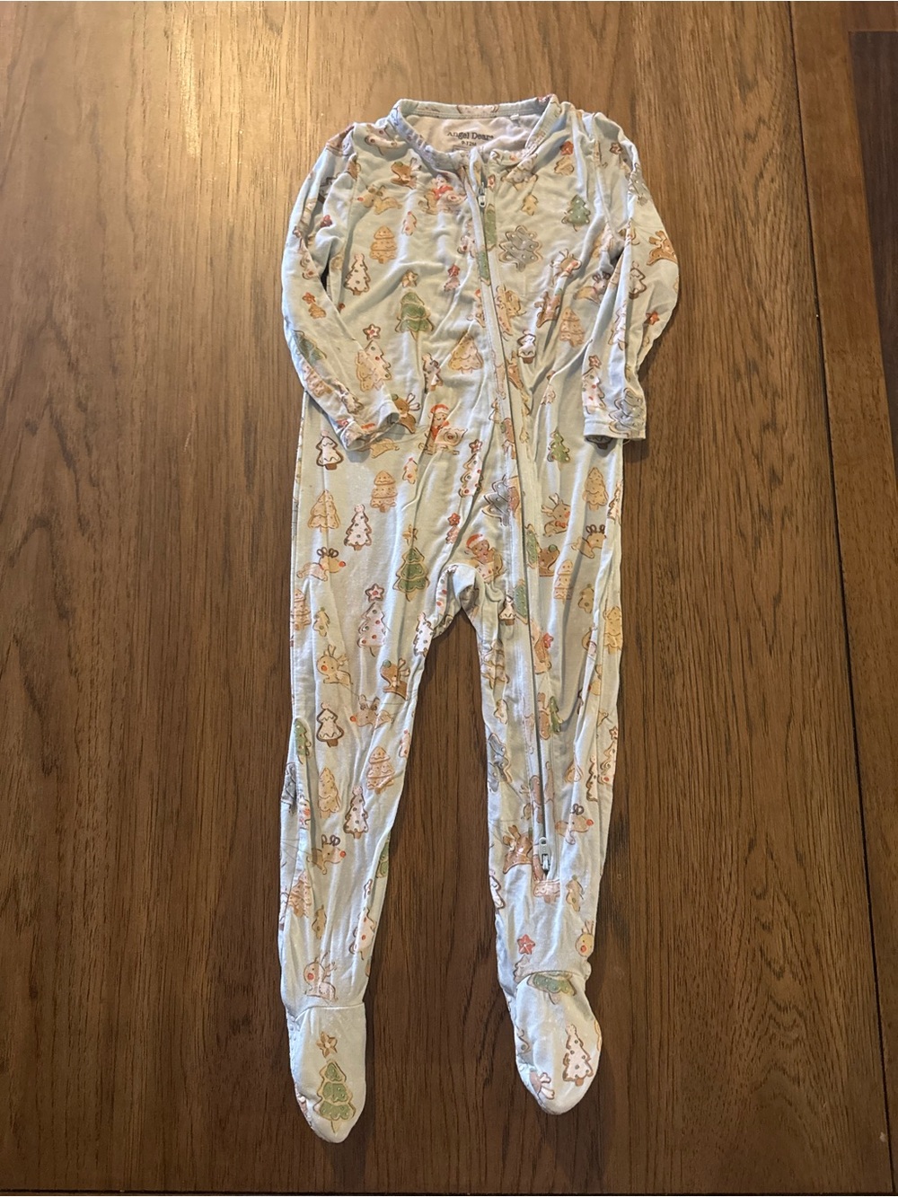 Gingerbread Holiday Print Footed Baby Pajamas 9-12 M reindeer ginderbread trees